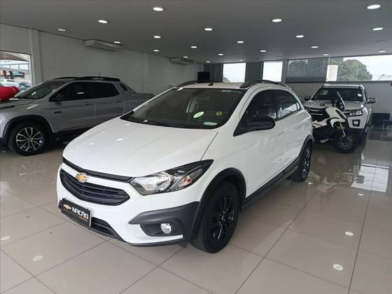 CHEVROLET ONIX 1.4 MPFI ACTIV 8V FLEX 4P MANUAL CHEVROLET ONIX 1.4 MPFI ACTIV 8V FLEX 4P MANUAL